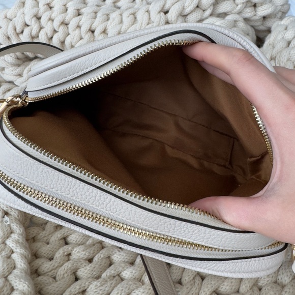 Coach White Crossbody Bag - Picture 6 of 11
